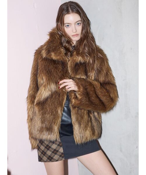 MURUA(ムルーア)の「フェイクファーラインジャガードコート(ステンカラーコート・レディース・その他/グレー/ブラウン・FREE)」の12枚目の写真