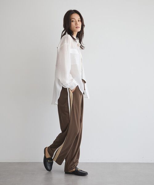 GARAGE OF GOOD CLOTHING（ガレージオブグッドクロージング）の「ベロア2ラインパンツ（その他パンツ・レディース・ブラウン・FREE）」の17枚目の写真