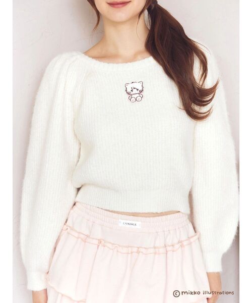 CALNAMUR(カルナムール)の「【mikkoコラボ】ボリュームスリーブコンパクトニット(ニット/セーター・レディース・ベージュ/ホワイト/レッド・FREE)」の7枚目の写真