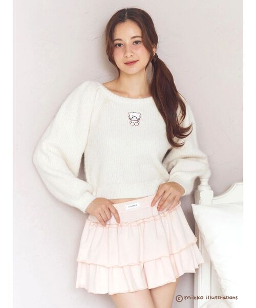 CALNAMUR(カルナムール)の「【mikkoコラボ】ボリュームスリーブコンパクトニット(ニット/セーター・レディース・ベージュ/ホワイト/レッド・FREE)」の9枚目の写真