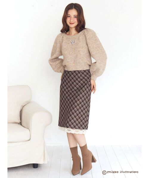 CALNAMUR(カルナムール)の「【mikkoコラボ】ボリュームスリーブコンパクトニット(ニット/セーター・レディース・ベージュ/ホワイト/レッド・FREE)」の22枚目の写真