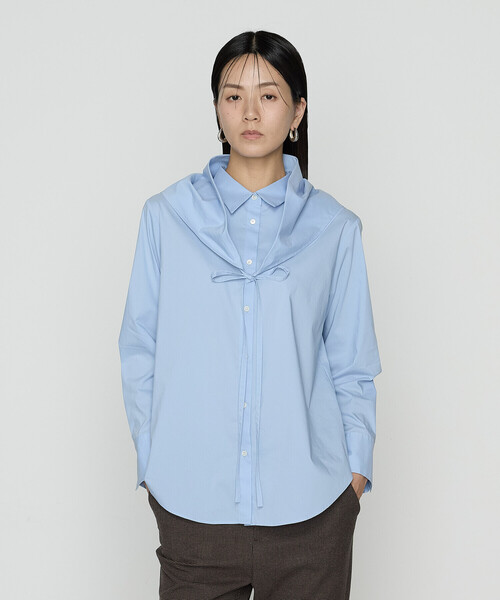 COMME CA(コムサ)の「コットンナイロンシャンブレー カーチフ付きシャツ(シャツ/ブラウス・レディース・ホワイト/サックスブルー/ベージュ系その他・9号)」の6枚目の写真