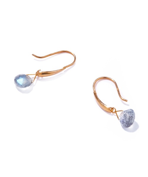les bonbon(ルボンボン)の「【les bonbon】serendip pierce/セレンディップ ピアス(ピアス(両耳用)・レディース・イエローゴールド/ピンク系その他/グリーン系その他/ブルー系その他/ピンク系その他2/ホワイト系その他/パープル系その他・FREE)」の11枚目の写真