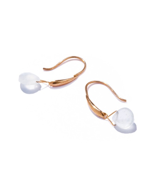 les bonbon(ルボンボン)の「【les bonbon】serendip pierce/セレンディップ ピアス(ピアス(両耳用)・レディース・イエローゴールド/ピンク系その他/グリーン系その他/ブルー系その他/ピンク系その他2/ホワイト系その他/パープル系その他・FREE)」の12枚目の写真