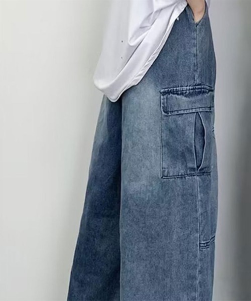 SallyLunn(サリーラン)の「ルーズデニムカーゴパンツ(デニムパンツ・メンズ・ブラック/ブルー・M/L)」の6枚目の写真