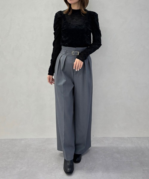 31 Sons de mode(トランテアン ソン ドゥ モード)の「2025秋冬新作 ベロア起毛シアートップス(Tシャツ/カットソー・レディース・ブラック/グレー/オフホワイト・フリ-)」の15枚目の写真