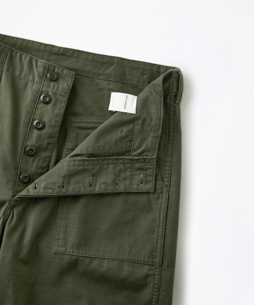 OUTSTANDING(アウトスタンディング)の「BACK SATIN FATIGUE PANTS(STRAIGHT FIT)_OLIVE GREEN(その他パンツ・メンズ・その他・SMALL/MEDIUM/LARGE)」の17枚目の写真