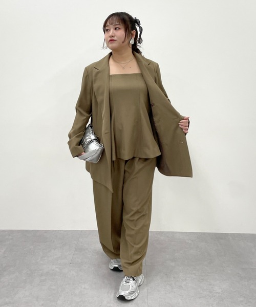 CHIC STYLE（シックスタイル）の「【セットアップ対応】ダブルテーラードジャケット＜大きいサイズ有＞シックスタイル（テーラードジャケット・レディース・モカ/ブラック・M/L/LL/3L/4L/5L）」の13枚目の写真