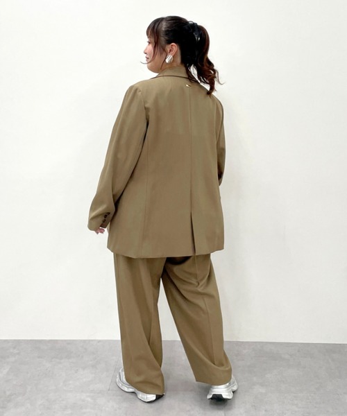 CHIC STYLE（シックスタイル）の「【セットアップ対応】ダブルテーラードジャケット＜大きいサイズ有＞シックスタイル（テーラードジャケット・レディース・モカ/ブラック・M/L/LL/3L/4L/5L）」の15枚目の写真