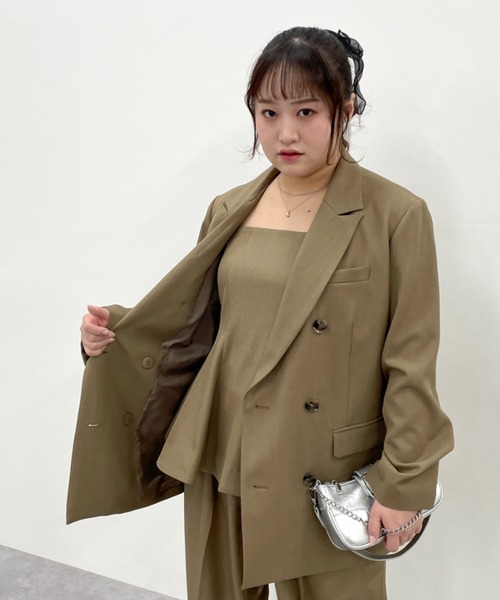 CHIC STYLE（シックスタイル）の「【セットアップ対応】ダブルテーラードジャケット＜大きいサイズ有＞シックスタイル（テーラードジャケット・レディース・モカ/ブラック・M/L/LL/3L/4L/5L）」の16枚目の写真