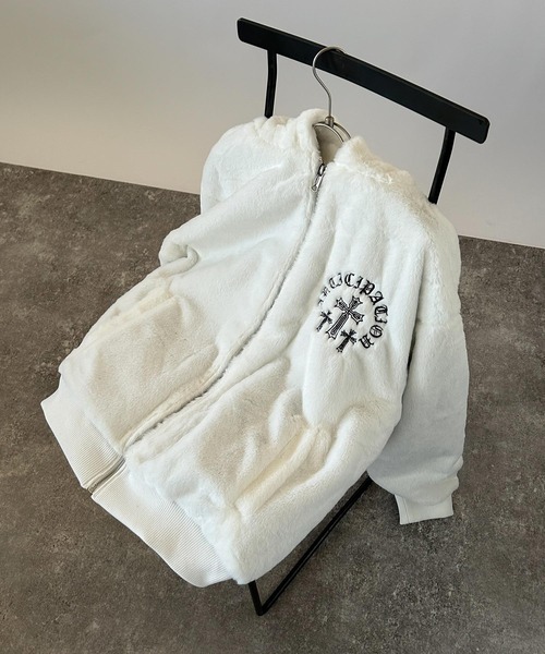NYLAUS(ナイラス)の「【NYS】オールドイングリッシュ クロス刺繍 ZIPファーパーカー / ジップアップパーカー ユニセックス(パーカー・メンズ・ブラック/ホワイト・M/L)」の16枚目の写真
