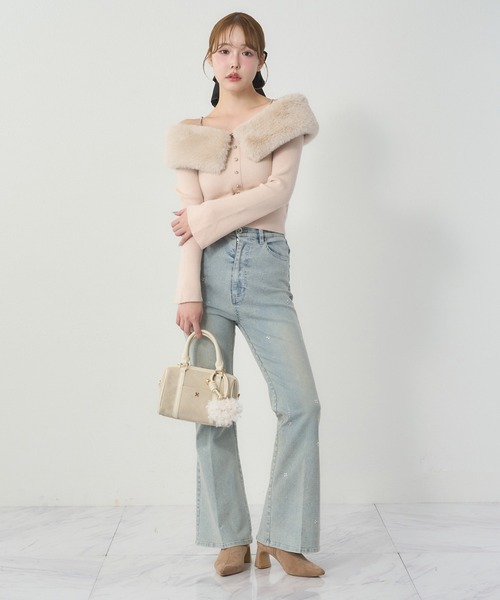 one after another NICE CLAUP（ワンアフターアナザーナイスクラップ）の「ストーン付き美脚デニムパンツ（デニムパンツ・レディース・ブラック/ライトブルー/ブルー系その他・SMALL/MEDIUM）」の8枚目の写真