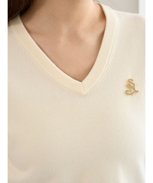 SNIDEL（スナイデル）の「ブローチ付きニットプルオーバー（ニット/セーター・レディース・グレー/イエロー/アイボリー/その他・F）」の21枚目の写真