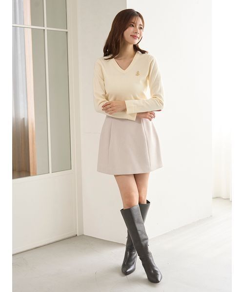 SNIDEL（スナイデル）の「ブローチ付きニットプルオーバー（ニット/セーター・レディース・グレー/イエロー/アイボリー/その他・F）」の16枚目の写真