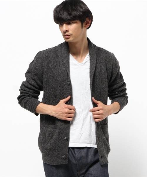 JOURNAL STANDARD（ジャーナルスタンダード）の「シェットランドケーブルショールカーディガン#（カーディガン/ボレロ・メンズ・アイボリー/キャメル/グリーン/コバルトブルー/チャコールグレー・LARGE/MEDIUM）」の15枚目の写真