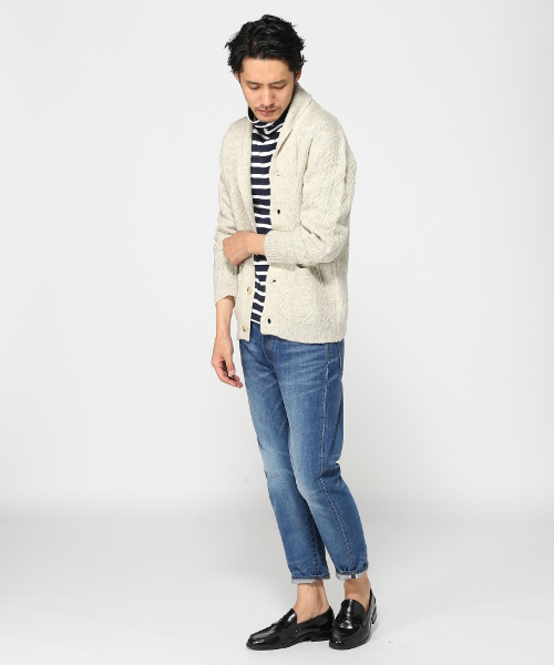 JOURNAL STANDARD（ジャーナルスタンダード）の「シェットランドケーブルショールカーディガン#（カーディガン/ボレロ・メンズ・アイボリー/キャメル/グリーン/コバルトブルー/チャコールグレー・LARGE/MEDIUM）」の8枚目の写真