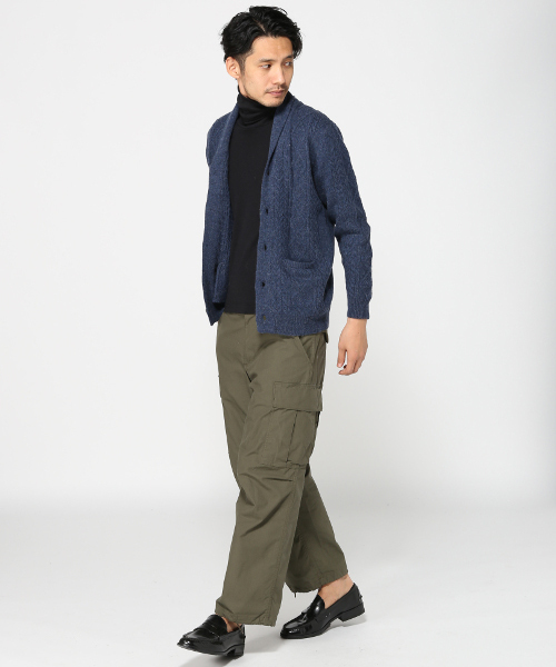 JOURNAL STANDARD（ジャーナルスタンダード）の「シェットランドケーブルショールカーディガン#（カーディガン/ボレロ・メンズ・アイボリー/キャメル/グリーン/コバルトブルー/チャコールグレー・LARGE/MEDIUM）」の11枚目の写真