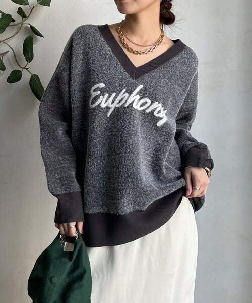 DouDou(ドゥドゥ)の「【WEB限定】ロゴシャギーニット(ニット/セーター・レディース・グレイッシュベージュ/チャコールグレー/ネイビー・FREE)」の11枚目の写真