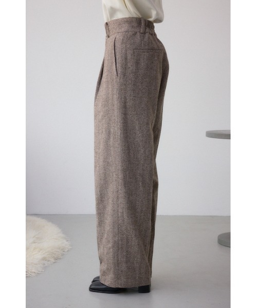 AZUL by moussy(アズールバイマウジー)の「ヘリンボーンワイドパンツ(スラックス・レディース・ブラック系その他/ブラウン系その他・SMALL/MEDIUM)」の17枚目の写真