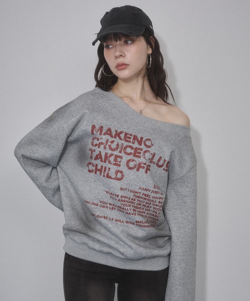 ENVYM（アンビー）の「オフショルプリントスウェットトップス（スウェット・レディース・グレー/ネイビー/ブラック・FREE）」の8枚目の写真