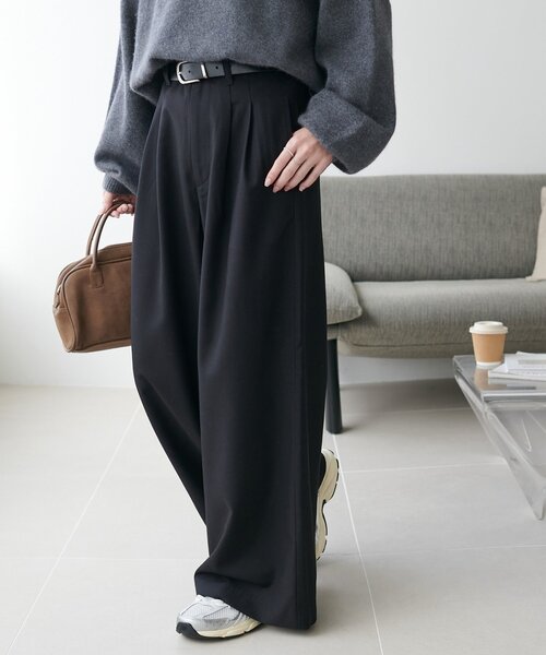 DISCOAT（ディスコート）の「【こなれ感と快適さを両立】ウールブレンドワイドパンツ（スラックス・レディース・ブラック/ブラウン/ベージュ・LARGE/SMALL/MEDIUM）」の5枚目の写真