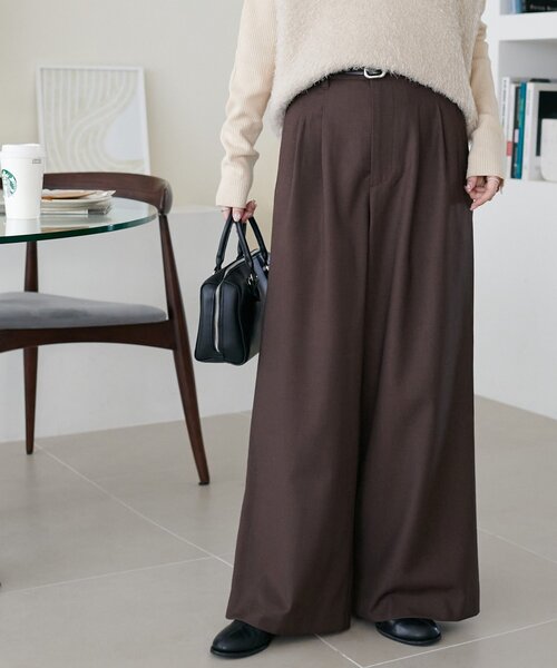 DISCOAT（ディスコート）の「【こなれ感と快適さを両立】ウールブレンドワイドパンツ（スラックス・レディース・ブラック/ブラウン/ベージュ・LARGE/SMALL/MEDIUM）」の21枚目の写真