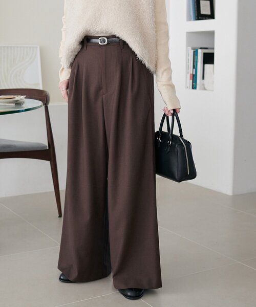 DISCOAT（ディスコート）の「【こなれ感と快適さを両立】ウールブレンドワイドパンツ（スラックス・レディース・ブラック/ブラウン/ベージュ・LARGE/SMALL/MEDIUM）」の22枚目の写真