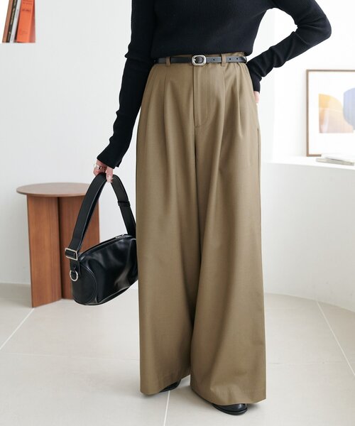DISCOAT（ディスコート）の「【こなれ感と快適さを両立】ウールブレンドワイドパンツ（スラックス・レディース・ブラック/ブラウン/ベージュ・LARGE/SMALL/MEDIUM）」の4枚目の写真