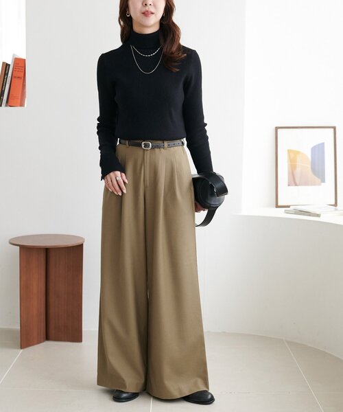 DISCOAT（ディスコート）の「【こなれ感と快適さを両立】ウールブレンドワイドパンツ（スラックス・レディース・ブラック/ブラウン/ベージュ・LARGE/SMALL/MEDIUM）」の7枚目の写真
