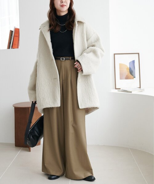 DISCOAT（ディスコート）の「【こなれ感と快適さを両立】ウールブレンドワイドパンツ（スラックス・レディース・ブラック/ブラウン/ベージュ・LARGE/SMALL/MEDIUM）」の11枚目の写真