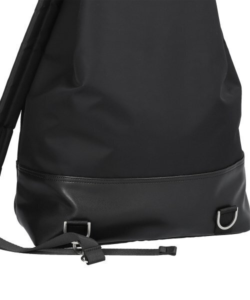 SSRL(シエスタ ロイヤル レーベル)の「Minimal Bucket Sling Bag / Black(メッセンジャーバッグ・レディース・その他・OS)」の18枚目の写真