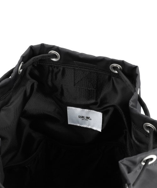 SSRL(シエスタ ロイヤル レーベル)の「Minimal Bucket Sling Bag / Black(メッセンジャーバッグ・レディース・その他・OS)」の19枚目の写真