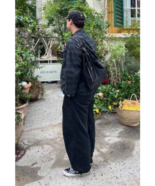 SSRL(シエスタ ロイヤル レーベル)の「Minimal Bucket Sling Bag / Black(メッセンジャーバッグ・レディース・その他・OS)」の10枚目の写真