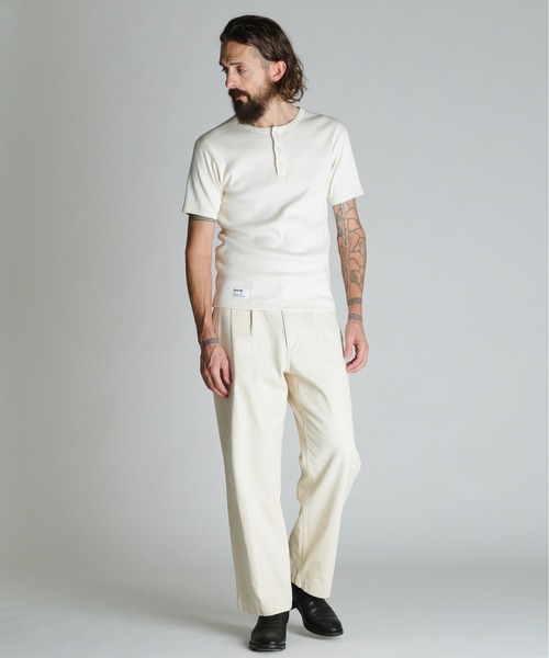 Schott(ショット)の「Schott/ショット/ARMY RIB HENLEY T-SHIRT/アーミーリブ ヘンリー Tシャツ(Tシャツ/カットソー・メンズ・チャコールグレー/ナチュラル/ブルーグレー・M/L/XL/2XL)」の11枚目の写真