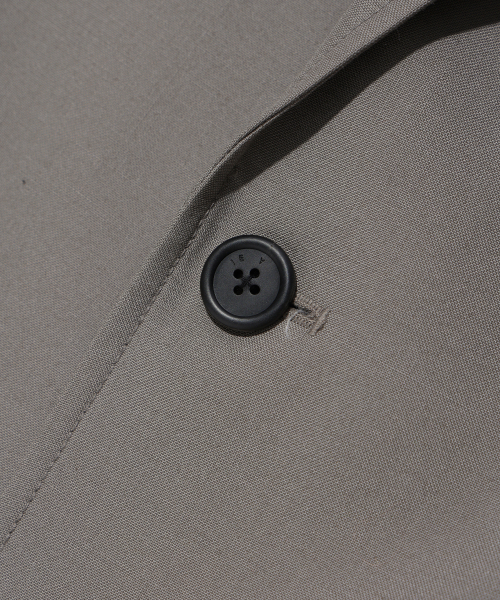 IEY（アイイーワイ）の「MN TAILORED BLAZER Khaki（テーラードジャケット・レディース・その他・MEDIUM/LARGE）」の5枚目の写真