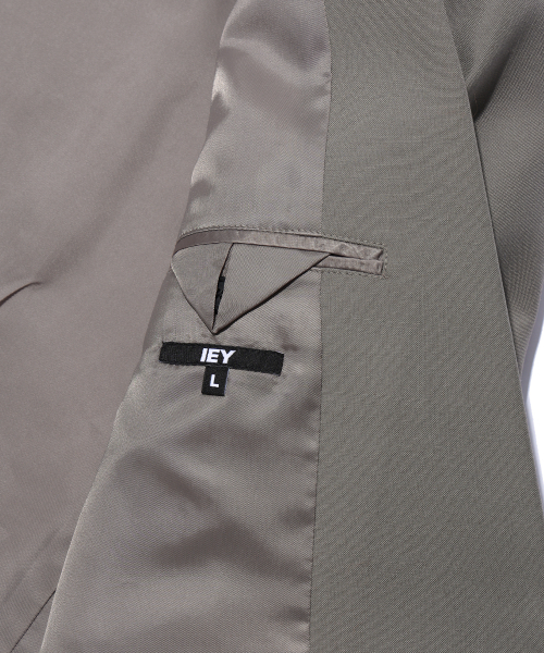 IEY（アイイーワイ）の「MN TAILORED BLAZER Khaki（テーラードジャケット・レディース・その他・MEDIUM/LARGE）」の7枚目の写真