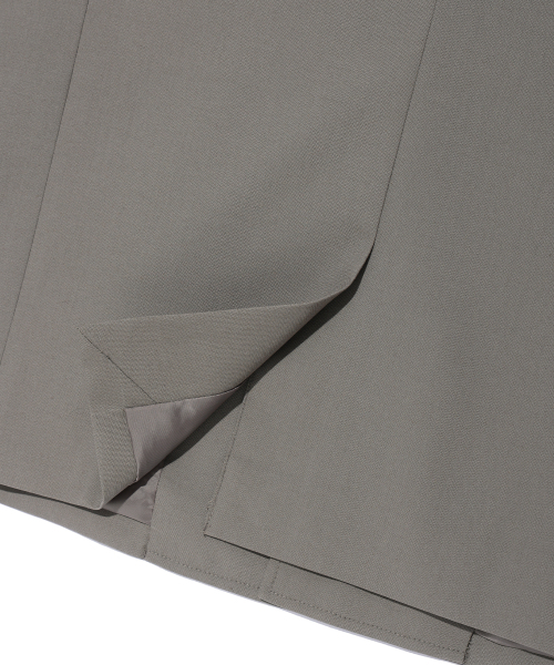 IEY（アイイーワイ）の「MN TAILORED BLAZER Khaki（テーラードジャケット・レディース・その他・MEDIUM/LARGE）」の9枚目の写真