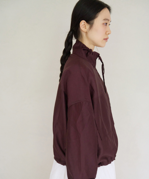 CHAMASPORTSLAB(チャマ スポーツラボ)の「CSL_Oganza Jacket_Chocolate Plum(ナイロンジャケット・レディース・その他・FREE)」の5枚目の写真