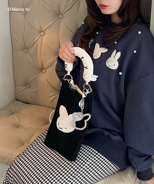 MIIA（ミーア）の「miffy 2wayリボンニットバッグ（ショルダーバッグ・レディース・ブラック/ピンク/オフホワイト/ブルー・FREE）」の6枚目の写真