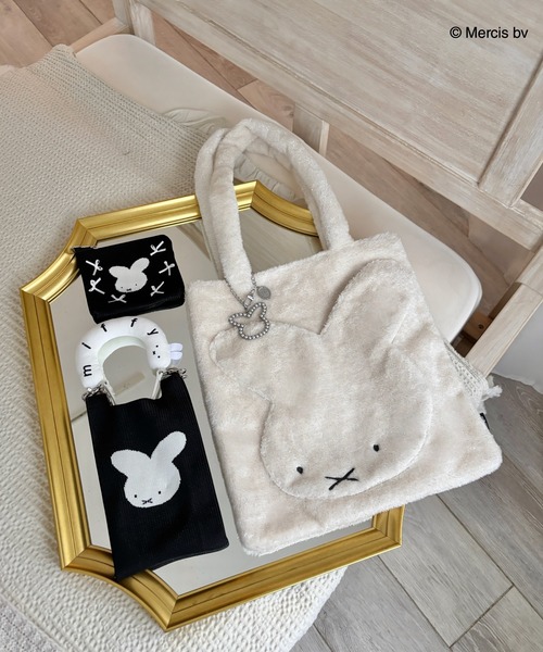 MIIA（ミーア）の「miffy 2wayリボンニットバッグ（ショルダーバッグ・レディース・ブラック/ピンク/オフホワイト/ブルー・FREE）」の16枚目の写真