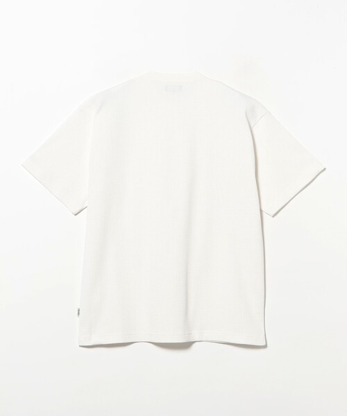 BEAMS(ビームス)の「ストレッチ ワッフル Tシャツ【リラックスフィット】(Tシャツ/カットソー・メンズ・オリーブ/ブラック/チャコールグレー/ホワイト・M/XL/S/L)」の6枚目の写真