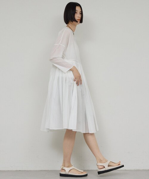 GALLARDAGALANTE（ガリャルダガランテ）の「【2026SS Debut】【Dhritië】【手洗い可】タックチュニック（シャツ/ブラウス・レディース・オフホワイト/ブラック/レッド・FREE）」の7枚目の写真