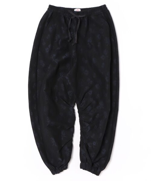 Vivienne Westwood(ヴィヴィアンウエストウッド)の「Cloque Flowerジャカードパンツ(その他パンツ・レディース・グリーン系その他2/ブラック系その他・FREE)」の1枚目の写真