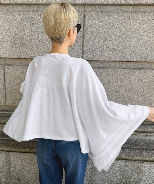 JENNE(ジェンヌ)の「マルチウェイニットケープ(その他トップス・レディース・ブラック/ホワイト・SMALL/MEDIUM/LARGE)」の15枚目の写真