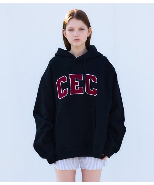 chancechance(チャンスチャンス)の「CEC ARCH LOGO フードパーカー(ブラック/裏起毛)(パーカー・レディース・その他・MEDIUM)」の1枚目の写真