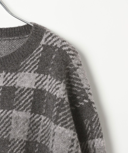 AMERICAN RAG CIE(アメリカンラグシー)の「【AMERICAN RAG CIE】チェックジャガードニット(MEN)(ニット/セーター・メンズ・グレー/ベージュ・LARGE/MEDIUM)」の5枚目の写真