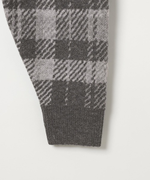 AMERICAN RAG CIE(アメリカンラグシー)の「【AMERICAN RAG CIE】チェックジャガードニット(MEN)(ニット/セーター・メンズ・グレー/ベージュ・LARGE/MEDIUM)」の6枚目の写真