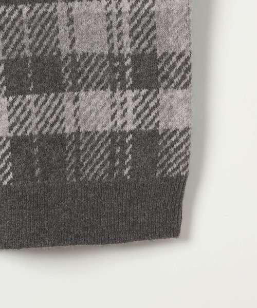 AMERICAN RAG CIE(アメリカンラグシー)の「【AMERICAN RAG CIE】チェックジャガードニット(MEN)(ニット/セーター・メンズ・グレー/ベージュ・LARGE/MEDIUM)」の7枚目の写真