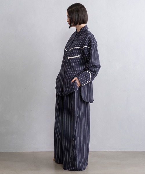 MARECHAL TERRE(マルシャルテル)の「ウエスタンルーズオーバーシャツ(シャツ/ブラウス・レディース・ネイビー/チャコールグレー/オフホワイト/ブラック/ピンク・MEDIUM)」の14枚目の写真