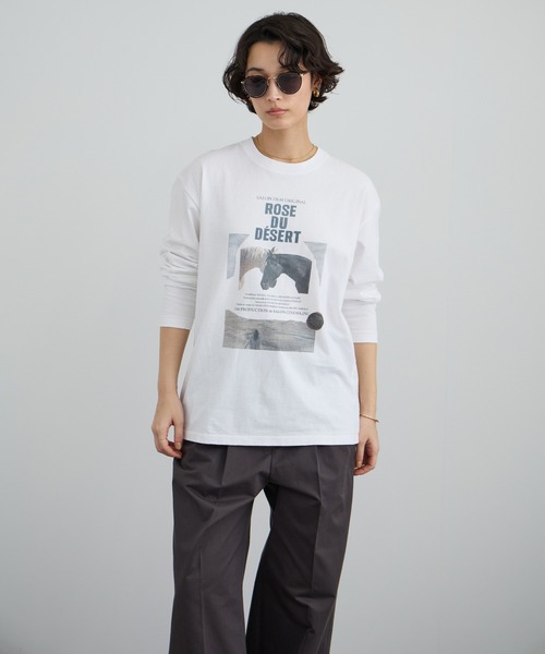 SALON adam et rope'（サロン アダム エ ロペ）の「フィルムポスター プリントロングスリーブTEE（Tシャツ/カットソー・レディース・オフホワイト/チャコールグレー・FREE）」の11枚目の写真